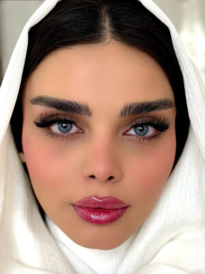 لنز آبی طوسی