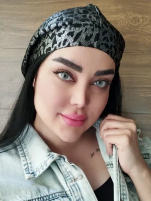 لنز آلموند گری آماندا چشم