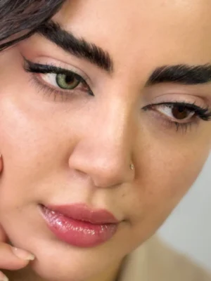 لنز باربی گرین آماندا روی چشم تیره