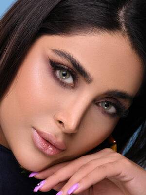 لنز آیس کالر سالانه طوسی با میکس سبز عسلی بدون دور Ice Color venus