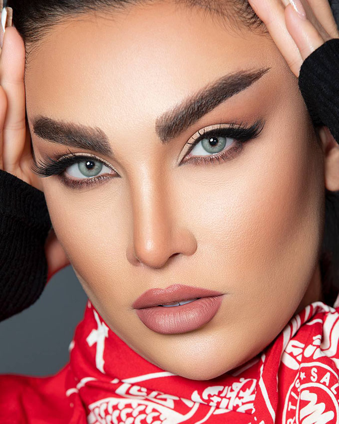 لنز رنگی سبز کد 559