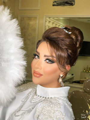 لنز عسلی سبز سلنا امپایر