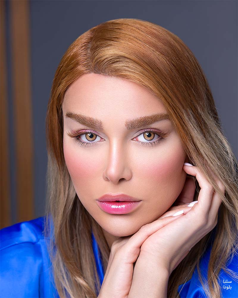 لنز عسلی طلایی دور مشکی سلنا بلونا