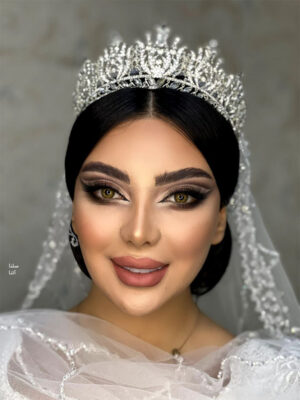 لنز عسلی روشن دور مشکی سلنا