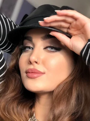 خرید لنز کارولینا گری اماندا