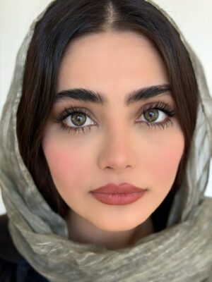 لنز یونیک آرمی گرین سبز عسلی