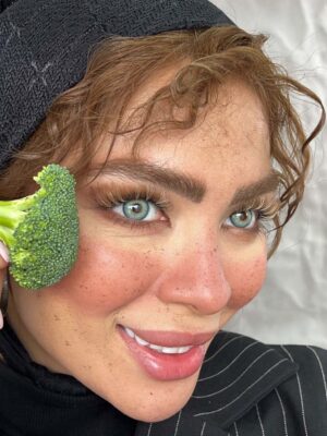 لنز چشم رنگی سبز مرکز عسلی دور مشکی نِوادا گرین سلنا - Image 6