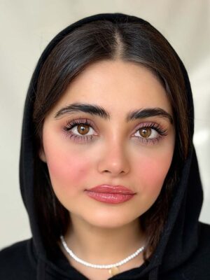 لنز قهوه ای طبیعی نچرال هیزل یونیک کد 2102