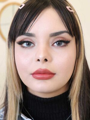 لنز آبی عسلی نیل ایفوریا کد 713