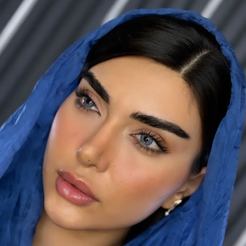 لنز هاوایی بلو اماندا