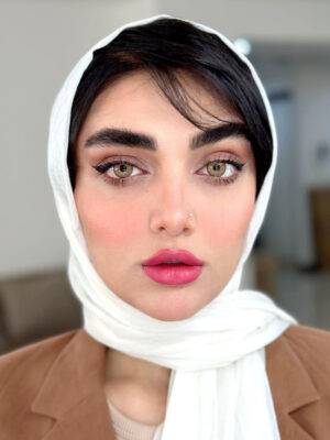 لنز فصلی عسلی دور دار برند یونیک Unique flamingo